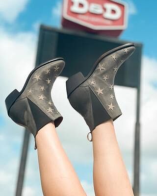Estrella Chelsea - Lucchese