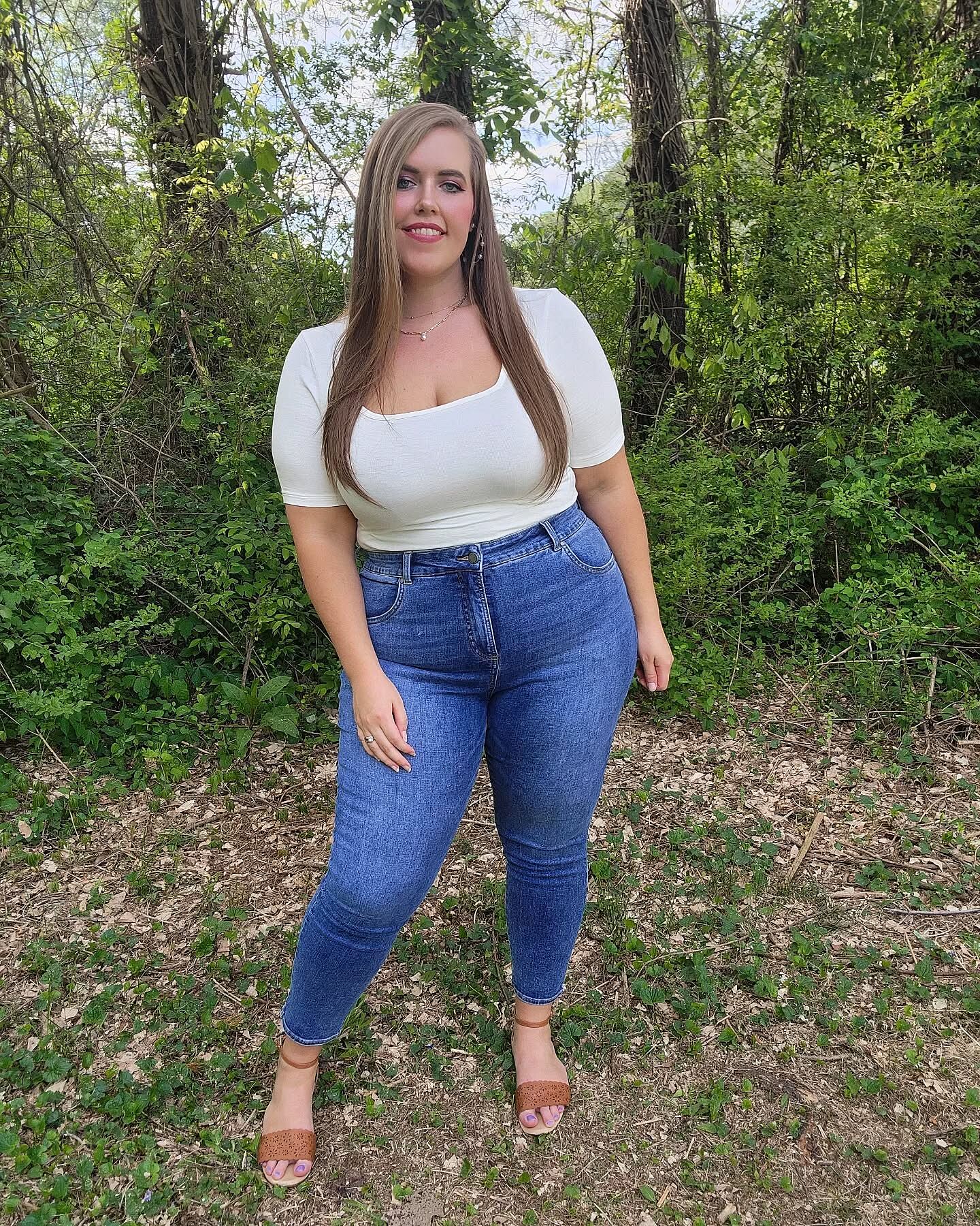 Foundation Short Sleeve Square Neck Tee - Black Cherry – Universal