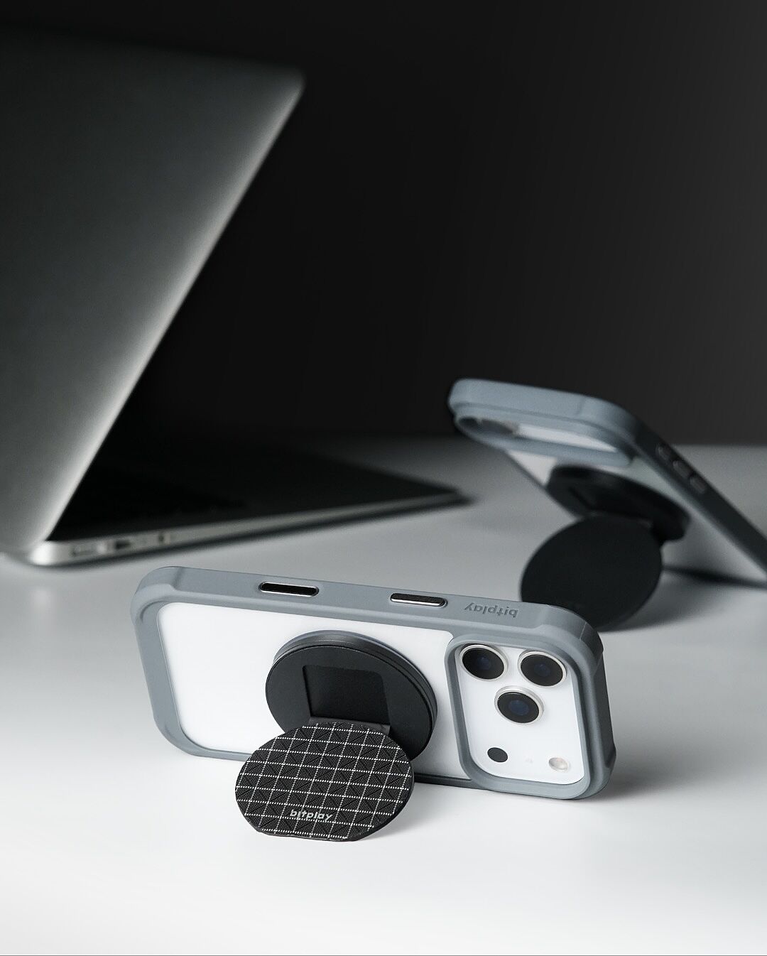 bitplay MagSafe フリー・フォーングリップ– SUPER KOPEK