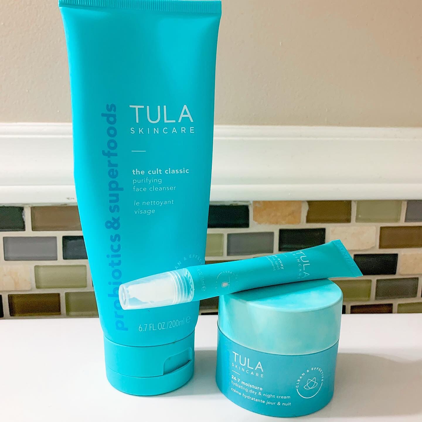 tula acne spot treatment