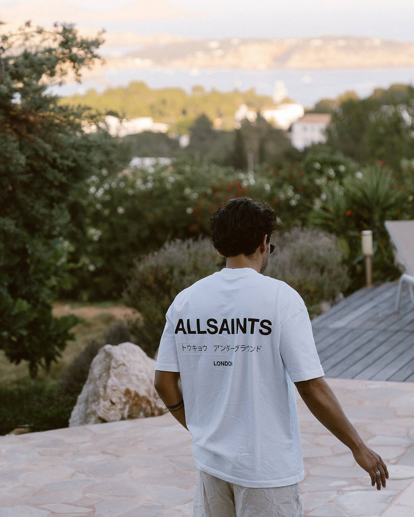 Allsaints t shirt sale best sale