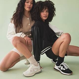★Steve Madden★ベスト商品★CAMPO SILVER★スニーカー CAMPO Silver Lace-Up Women's Sneaker – Steve Madden