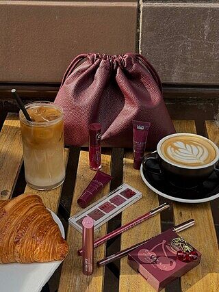 MUA CHOCOLATE & CHERRIES LIP DUO