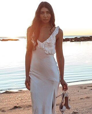 海外から輸入 Shop White Dress Maxi Trim Frill Alba the スーツ・フォーマル・ドレス