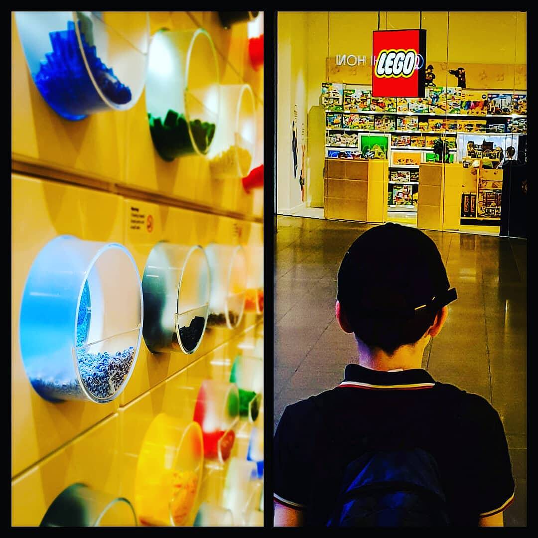 AG LEGO Certified Store Broadway AG LEGO Certified Stores