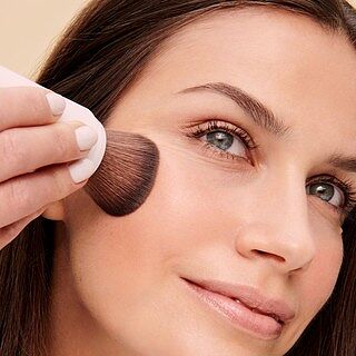 Amazing Base® Loose Mineral Powder SPF 20