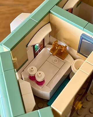 LEGO® Creator Expert Boutique Hotel