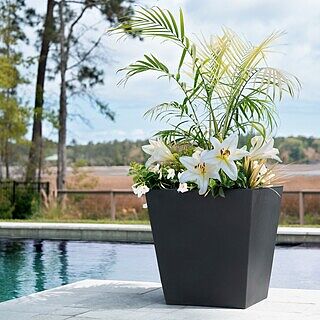 Tremont Planter™ 20X24 2 Pack
