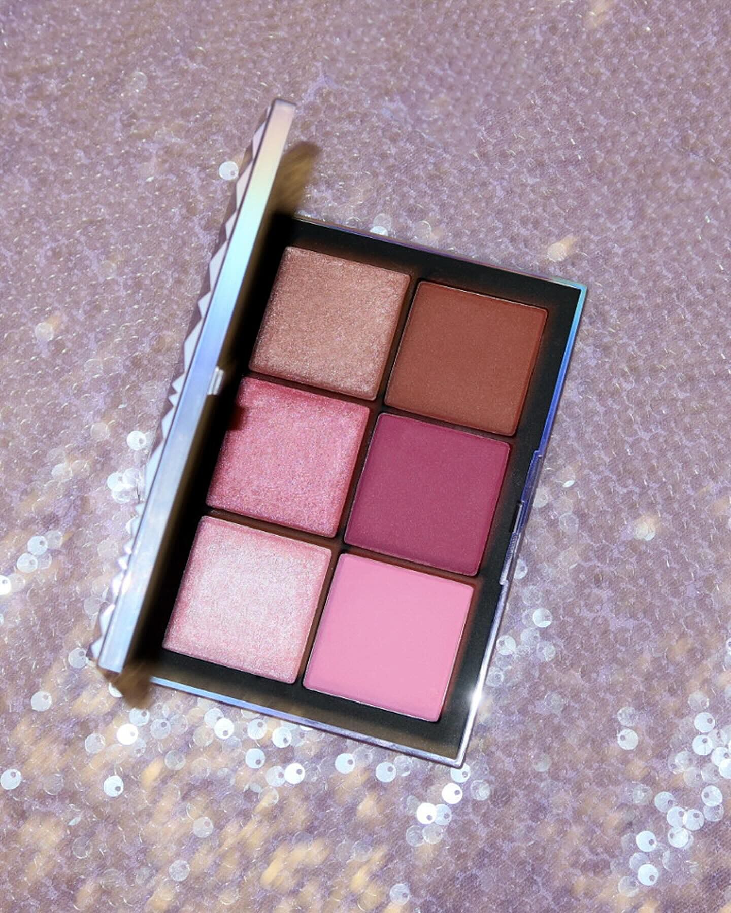 エシリアル オーラ ブラッシュパレット ニューレルム | NARS Cosmetics