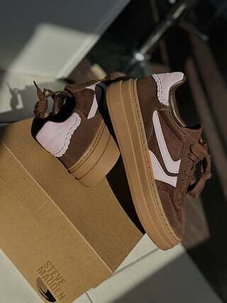 DODGE Grey Multi Low-Top Platform Women's Sneaker – Steve Madden DODGE Grey Multi Low-Top Platform Women's Sneaker – Steve Madden