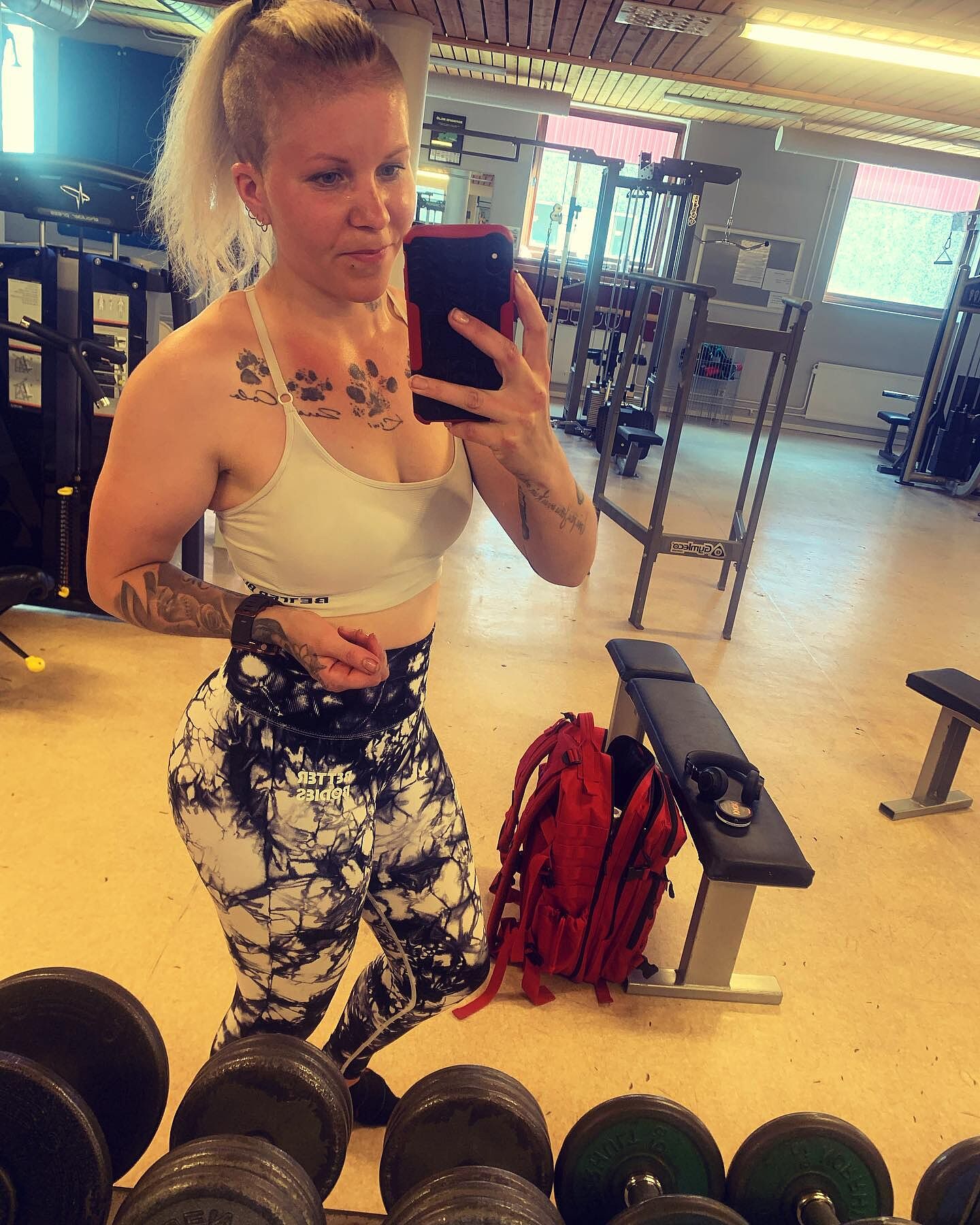 Fitness Apparel and Gym Clothes