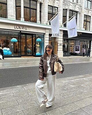 Ashtin Ruffle Trim Sweatpants