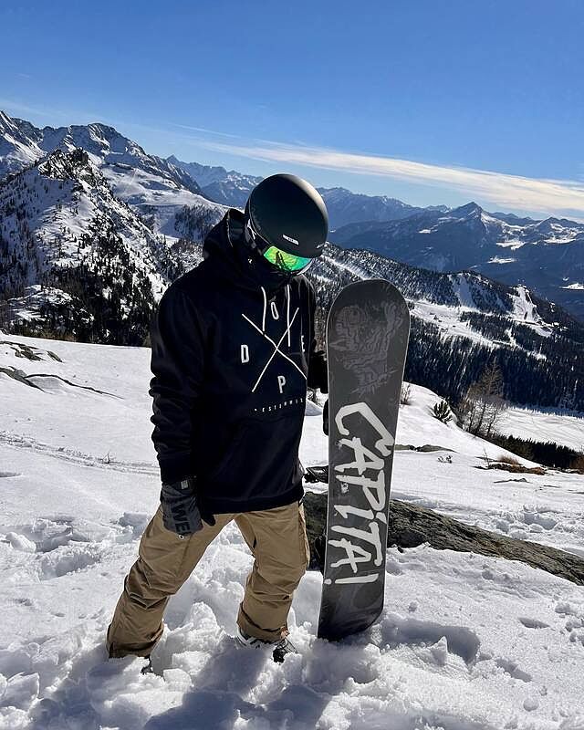 Dope Yeti Men's Snowboard Jacket Red Renewed Dopesnow UK