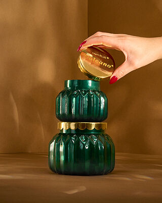 Volcano Royal Gem Signature Candle 19 oz | Capri Blue