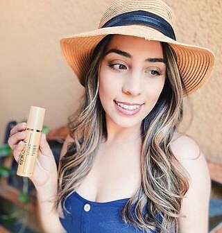 Defend & Balance Tinted Mineral Sunscreen SPF 50
