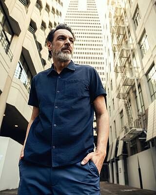Did you know that seersucker fabric originated in India as a means of staying cool in extreme heat and humidity?
Hybrid Seersucker is our spin on the classic warm-weather staple, uniquely engineered with Coolmax® yarn for next-level comfort all summer long...