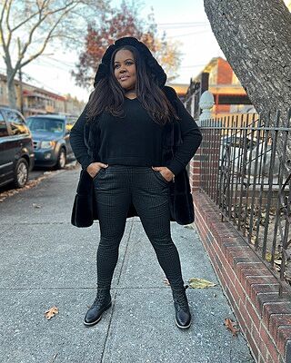 Minimalist Moro Pocket Signature Ponte Pants - Black – Universal