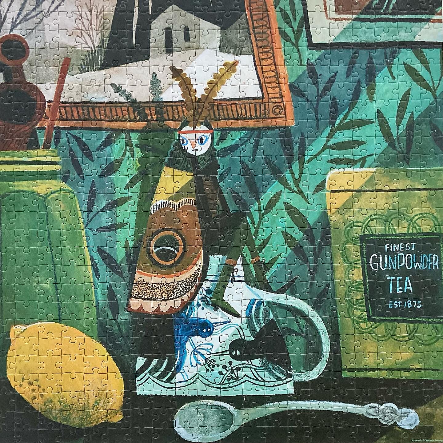 500 PIECE PUZZLE: MOTH GIRL