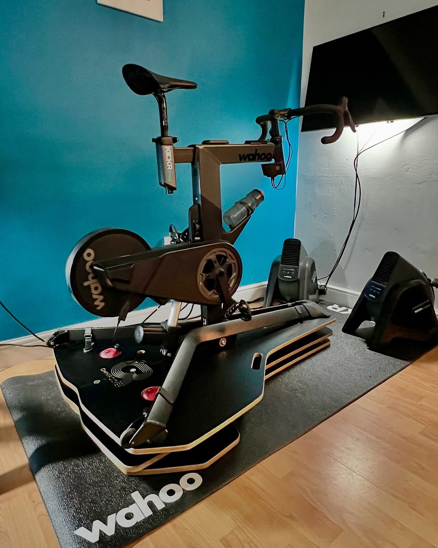 ワフー Wahoo キッカー KICKR ヘッドウインド HEADWIND ワフー KICKR HEADWIND （キッカーヘッドウインド） BLUETOOTH