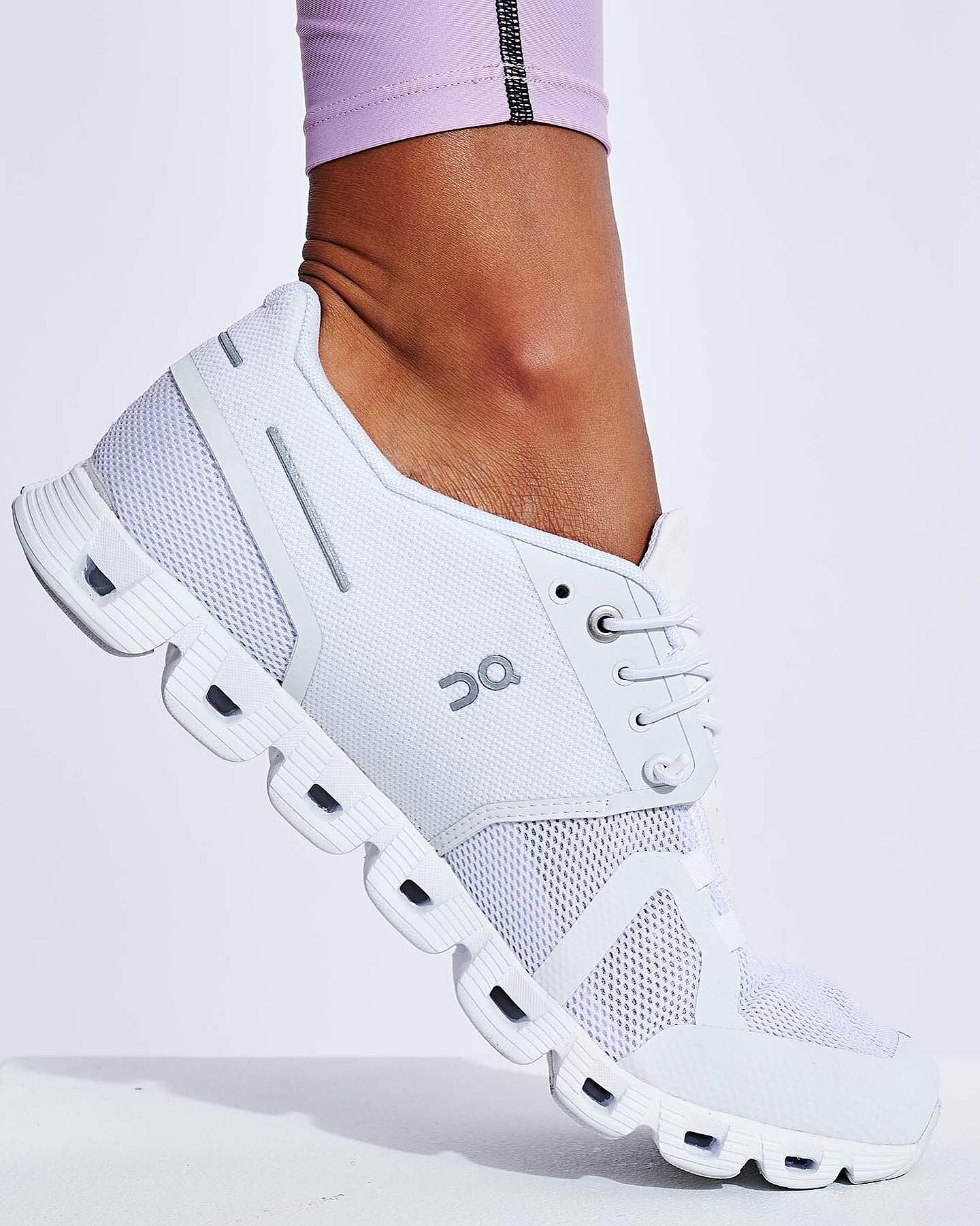 womens on cloud white