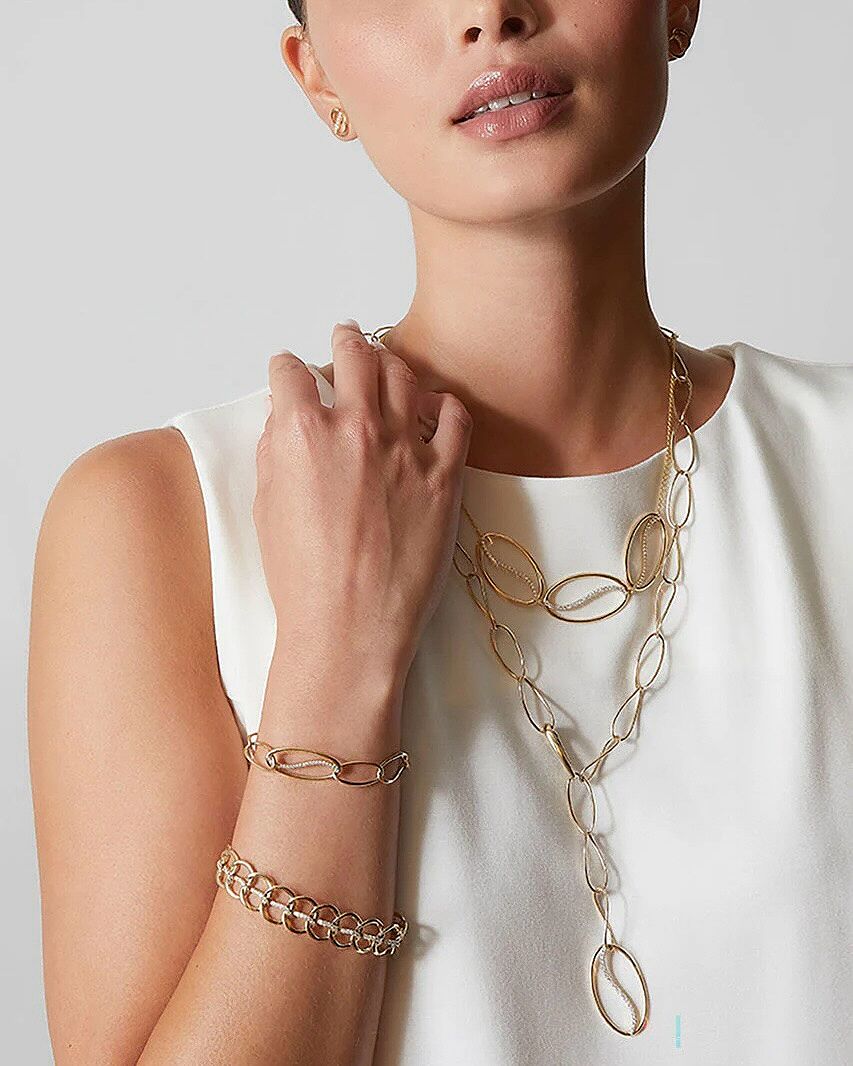 Buy Revelation Wireless Contour Bra in Black Online | NATORI