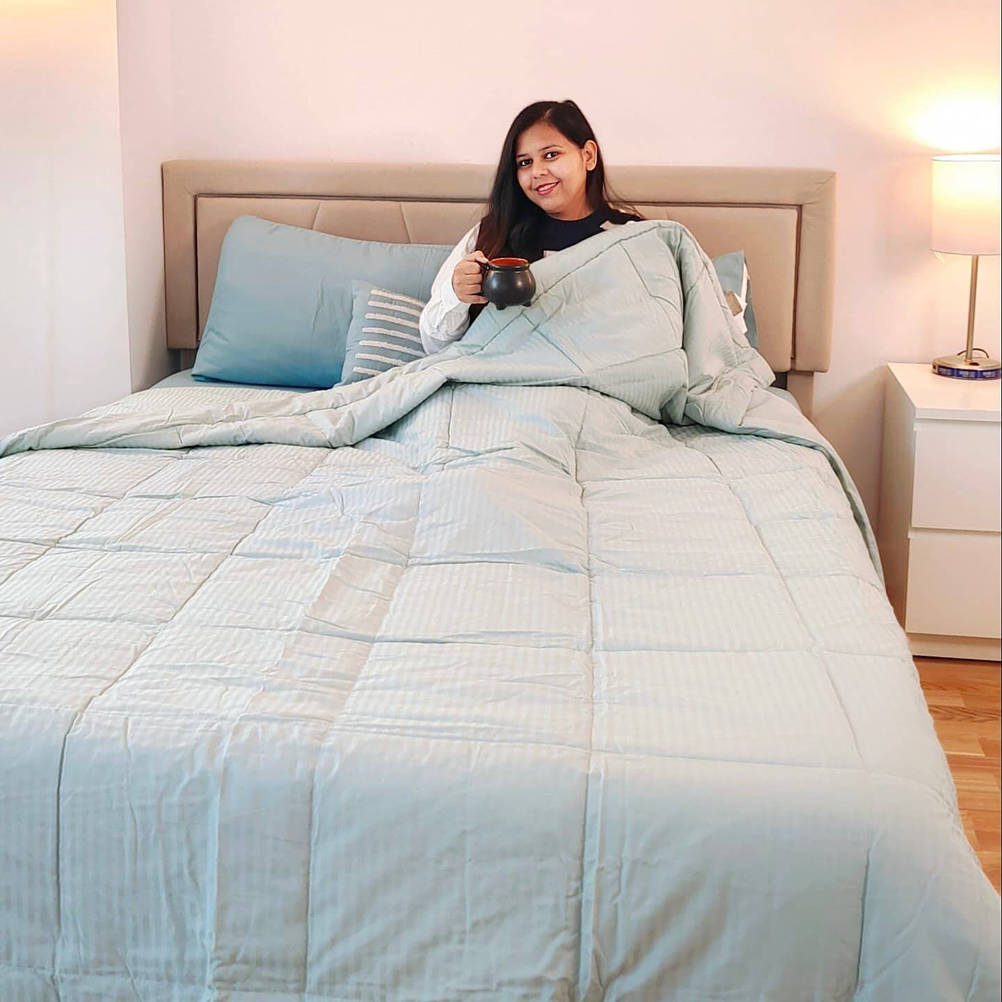 Downlite newest World's Biggest Blanket - Colossal Size Down Alternative Blanket.