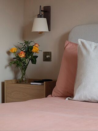 Henley Wall Light - Natural Cotton Shade