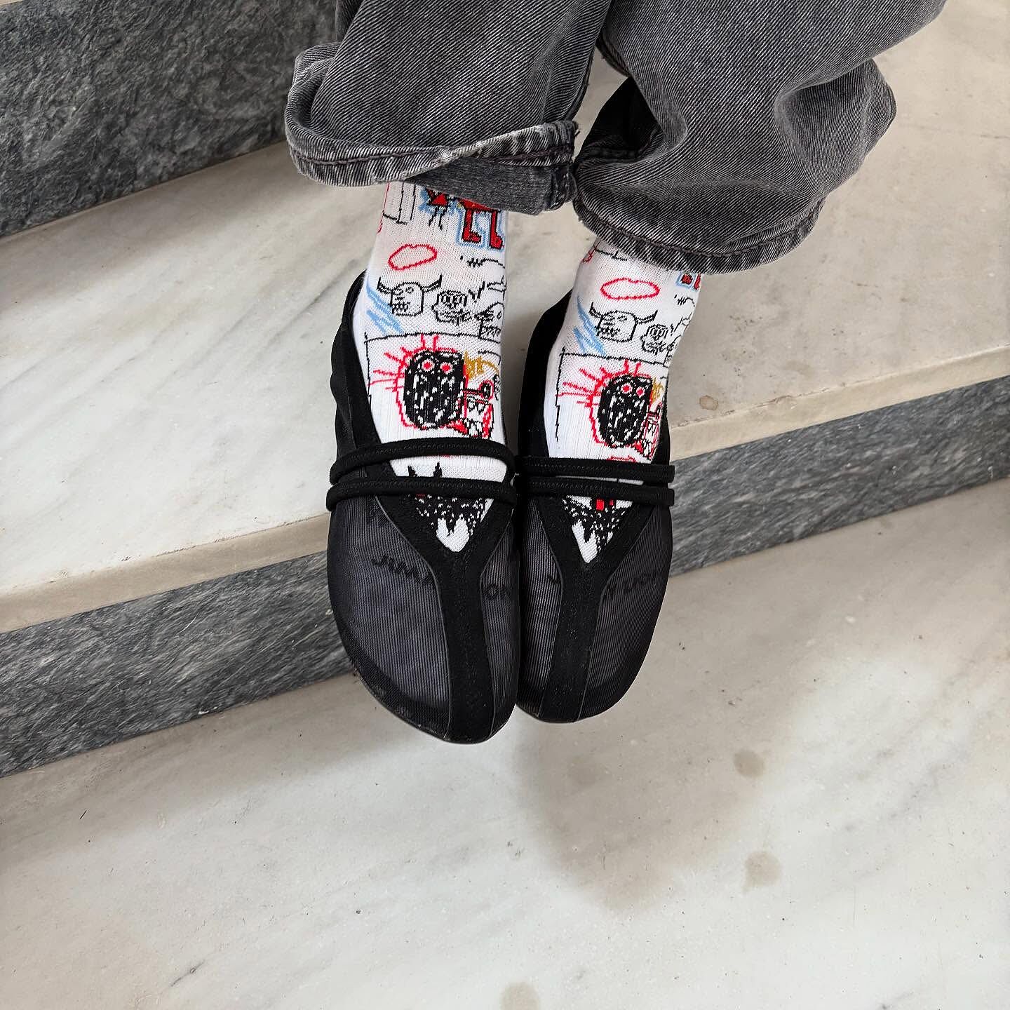 Jimmy LiON バスキア バットマン ソックス Athletic Socks | Athletic Basquiat Batman | Basquiat x Jimmy