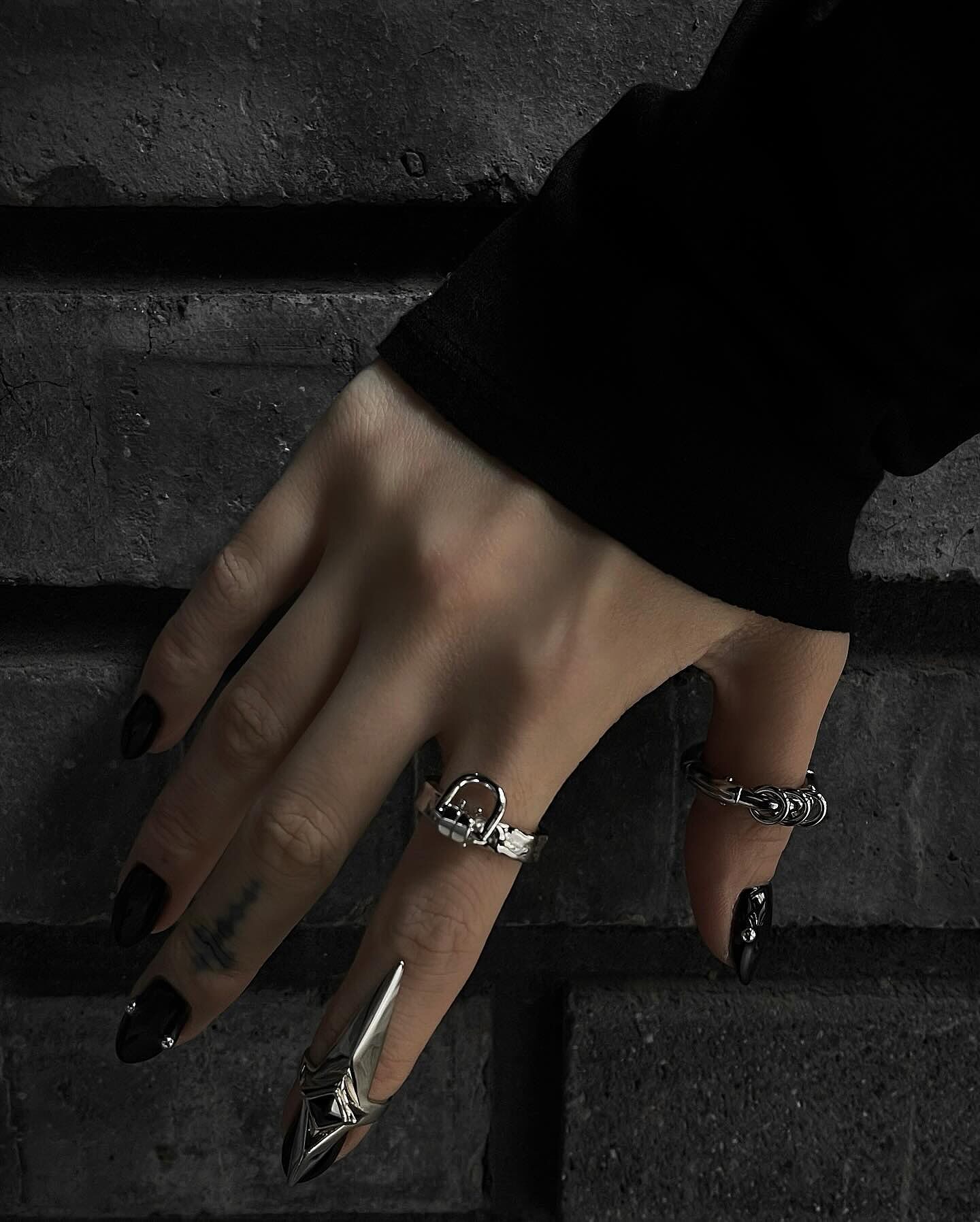 LUCENT Nail Ring - Rings - Ask & Embla