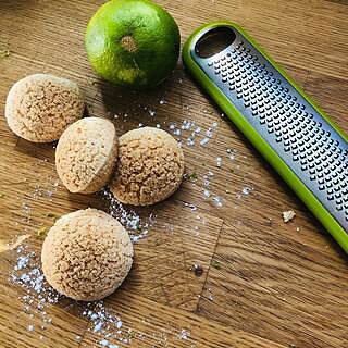 Handi-Zest™ Citrus Zester | Joseph Joseph US