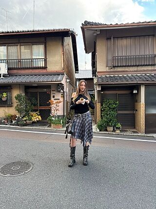 ROCKY Brown Distressed Women's Knee-High Moto Boots – Steve Madden