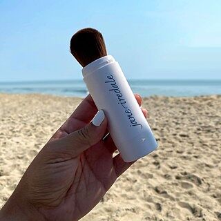 Amazing Base® Loose Mineral Powder SPF 20