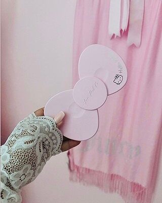 Hello Kitty® Bow LED Compact Mirror