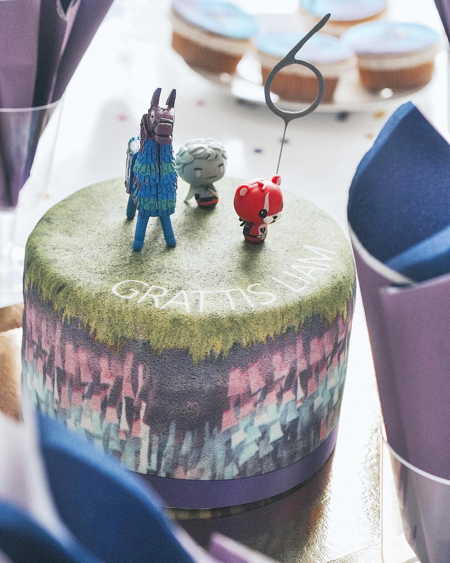 Commandez Votre Figurine Fortnite Sur Gateau En Ligne Votregateau Fr