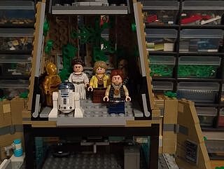 LEGO® Star Wars™ Yavin 4 Rebel Base
