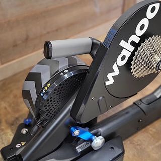 サイクルトレーナー | スマートサイクルトレーナー | Wahoo Fitness Japan