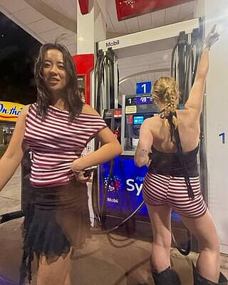 MARLA HALTER TOP BLACK