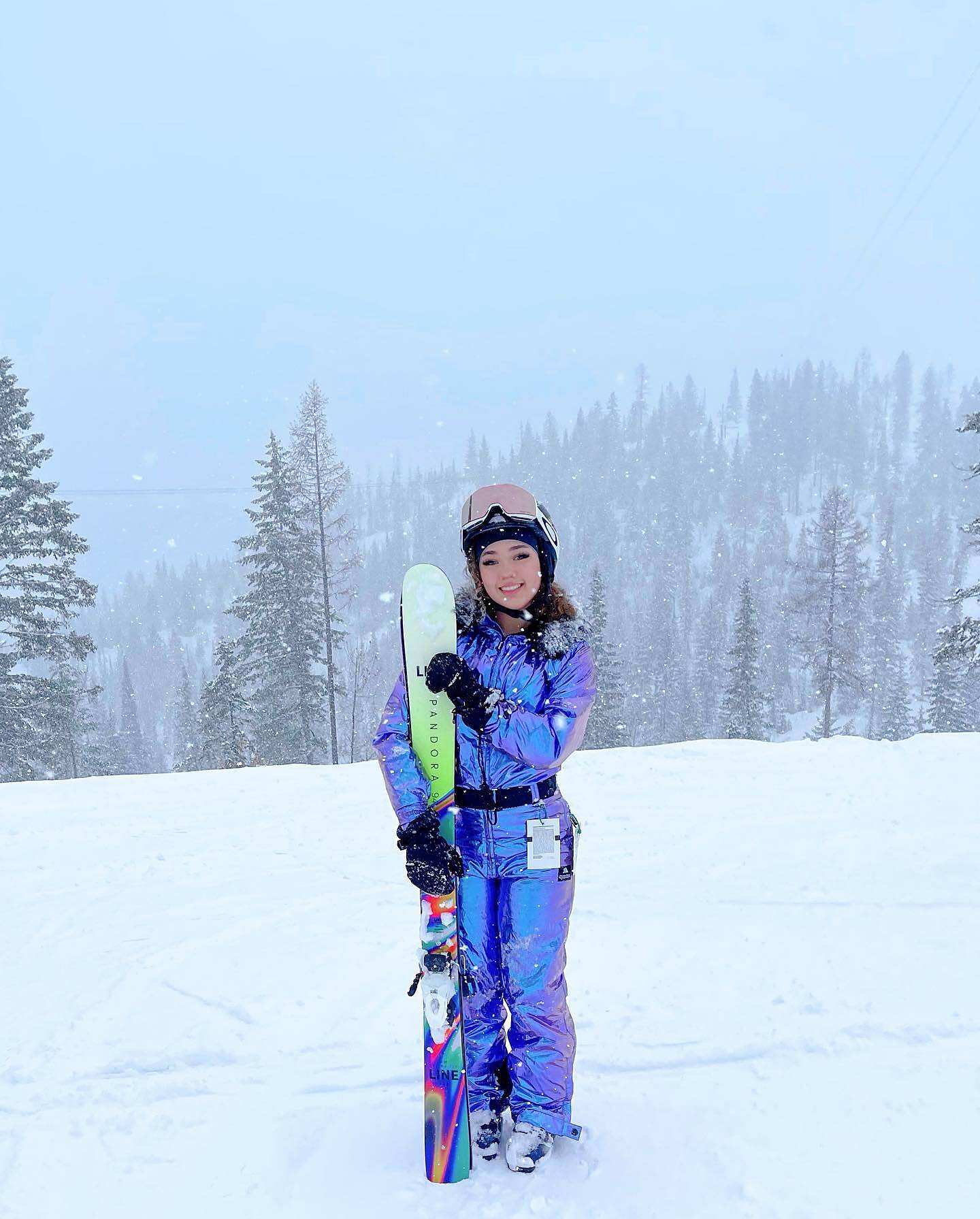 Tipsy Elves WOMEN'S IRIDESCENT IRIS 2024 SKI SUIT