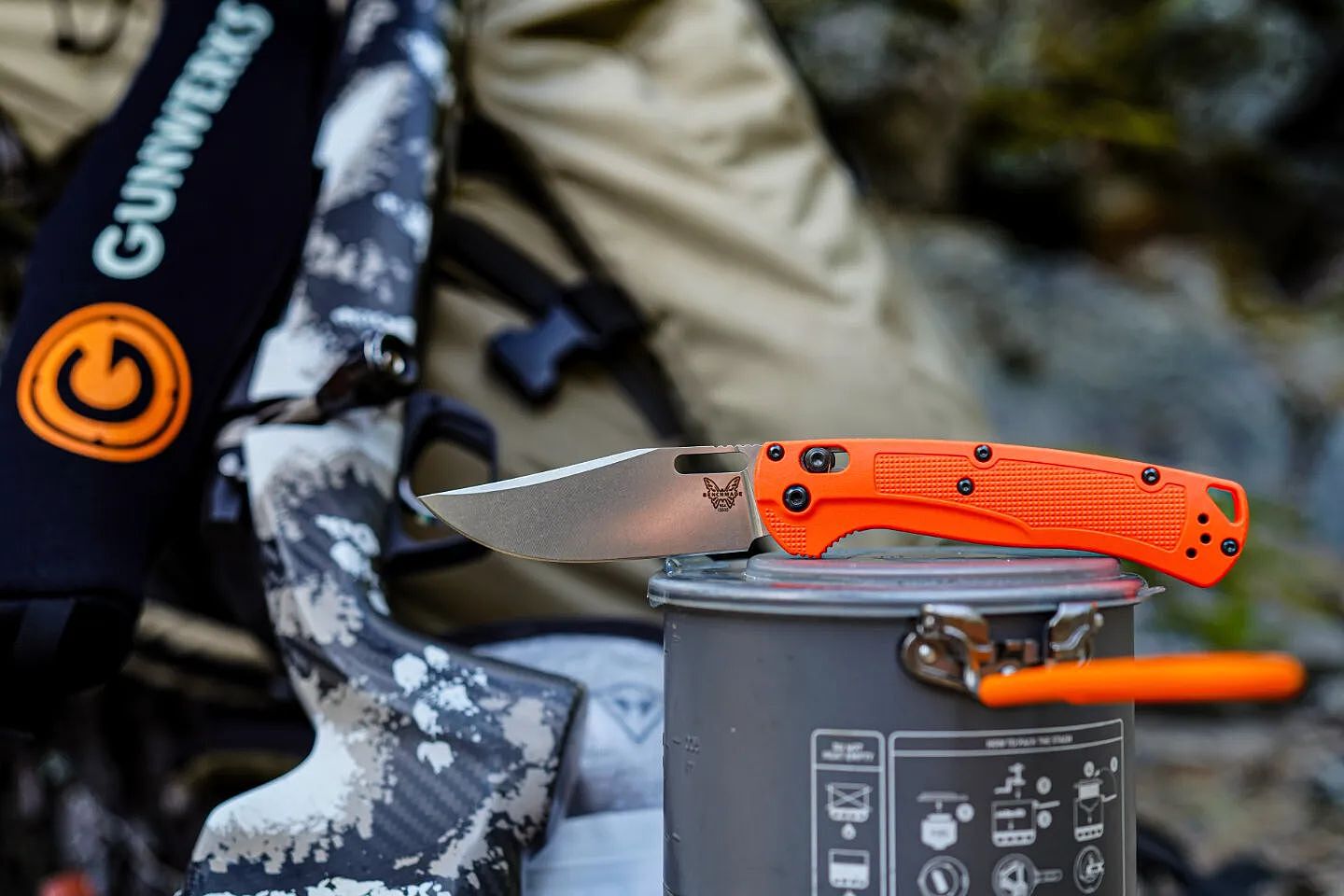 Lightweight & Slim 15535 Taggedout® Hunting Knife | Benchmade