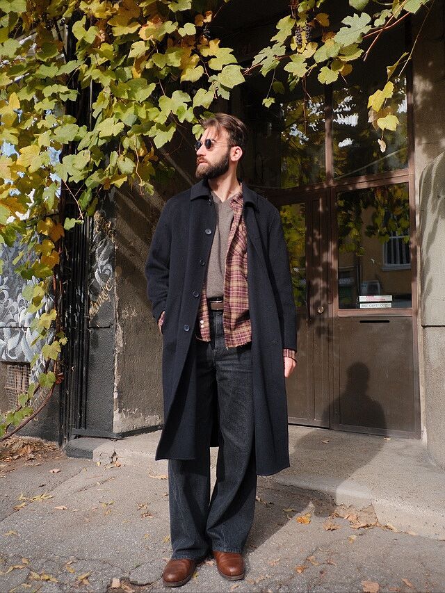 LOEWE 20ss look5 wool navy trench coat Trench coat in stretch