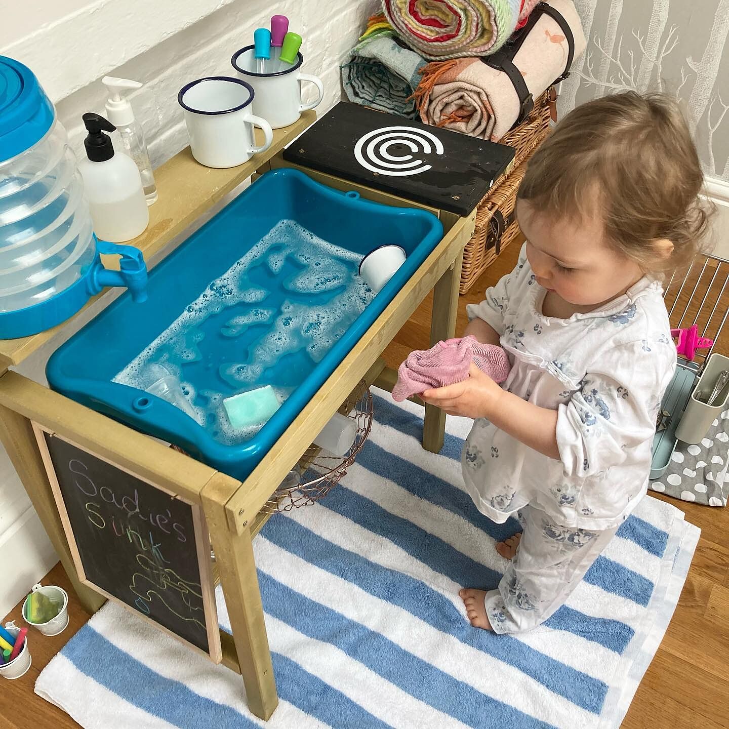 TP Early Fun Wooden Mud Kitchen FSC® certified – TP Toys