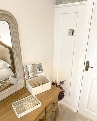 Oatmeal & Linen Luxury Classic Jewellery Box