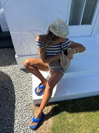 EMMA KNIT TOP BUTTER MERLOT STRIPE