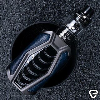 Uwell VALYRIAN 3 200W Starter Kit