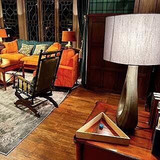 MERGEDV2 - Ornate Ellipse Table Lamp