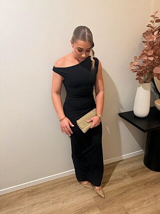 Lilah Maxi Dress - Black