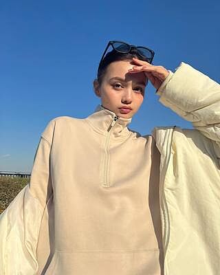 ユニセックス クウォーター ジップセーター
