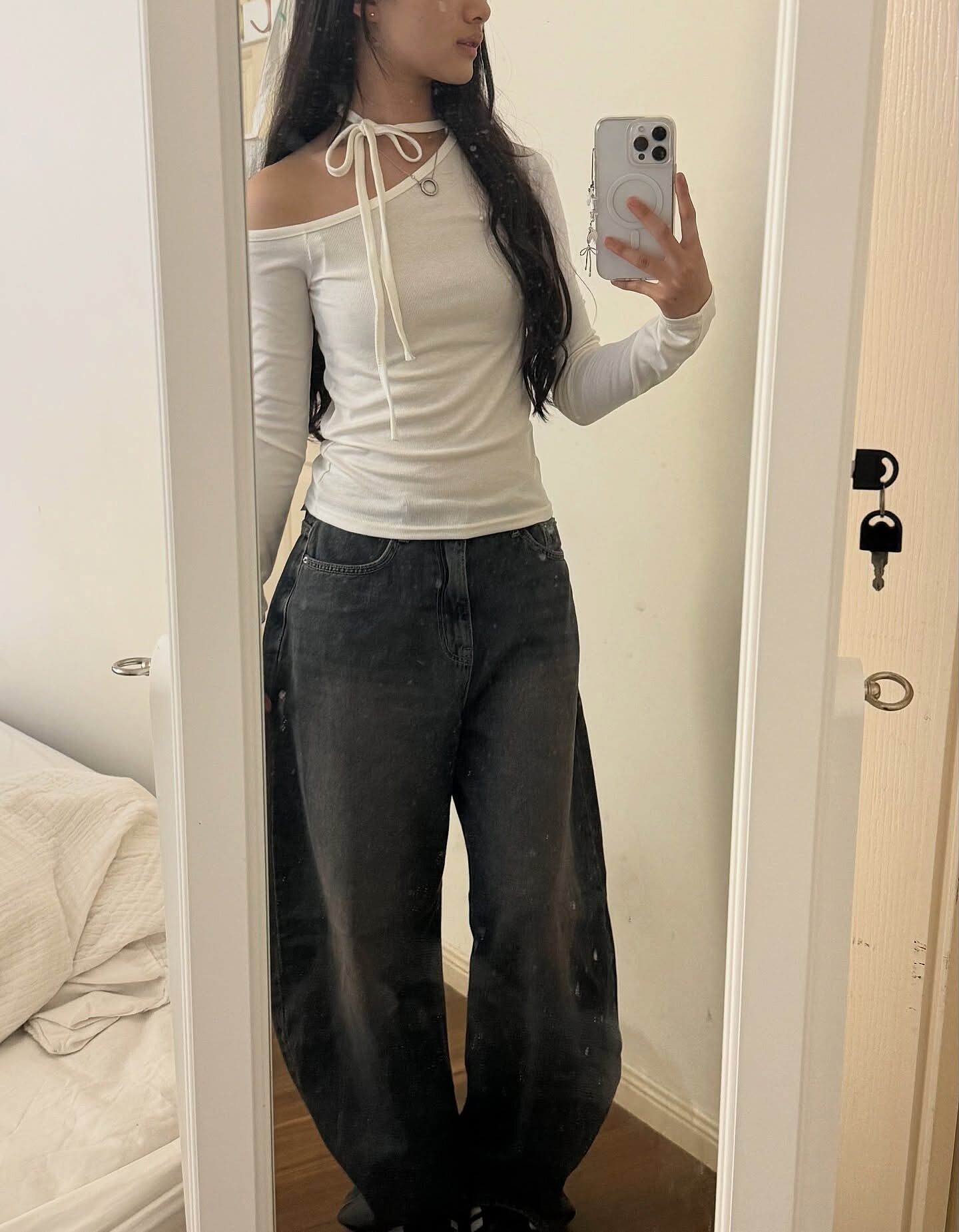 トップス Nana ribbon oneshoulder tops ANDMARY】Nana ribbon oneshoulder tops