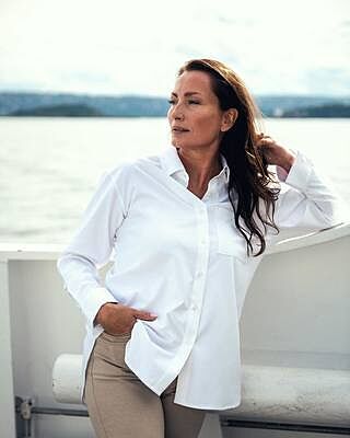 Sustainable style meets planet-friendly performance in our Aero Zero° Oversized Shirt, crafted with 100% recycled fabric to offer incredible lightweight softness and stretch through the layering season ahead. Shop three versatile colorways now through our ...
