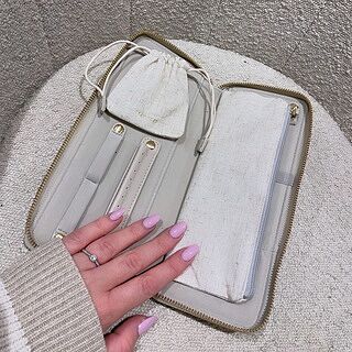 Oatmeal & Linen Jewellery Roll
